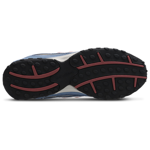 New Balance 204L