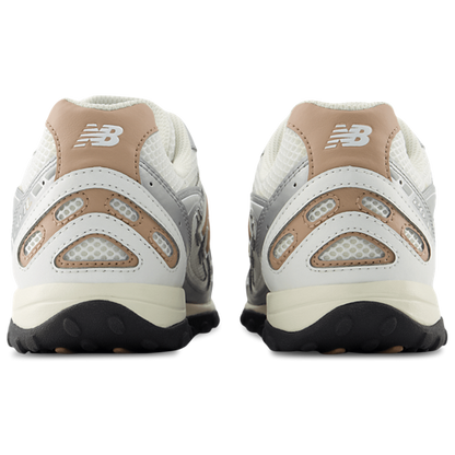 New Balance 204L