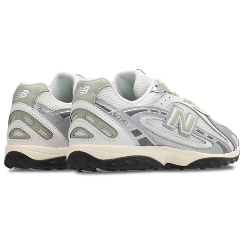 New Balance 204L