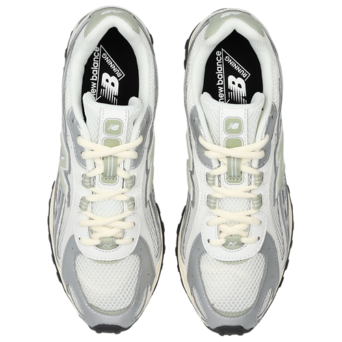 New Balance 204L