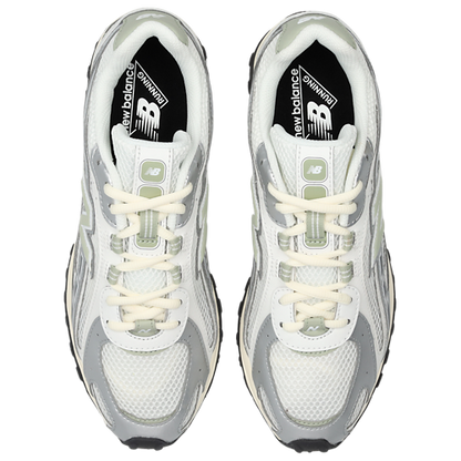 New Balance 204L