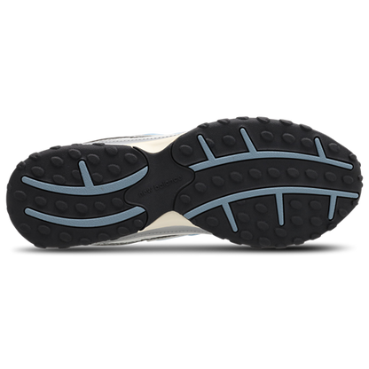 New Balance 204L