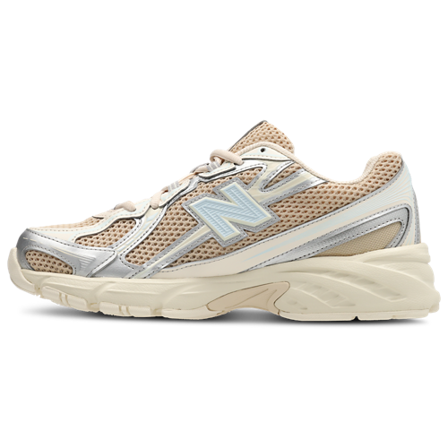 New Balance 740