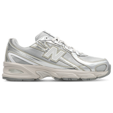 New Balance 740