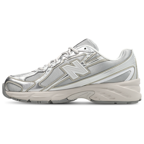 New Balance 740