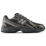 New Balance 740