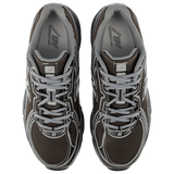 New Balance 740