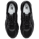 New Balance 740