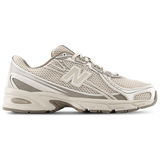 New Balance 740