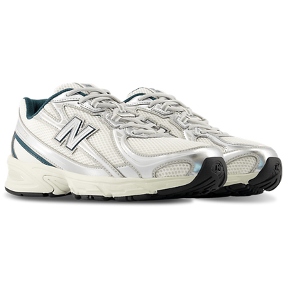 New Balance 740