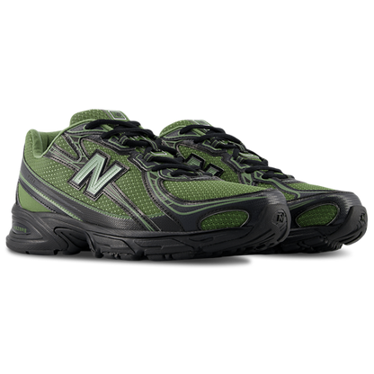 New Balance 740