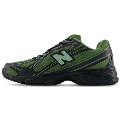 New Balance 740