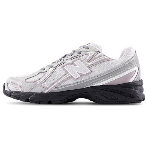 New Balance 740