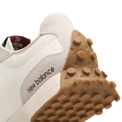 New Balance 327