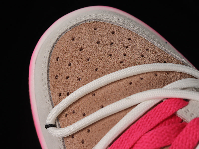 【300】[DO9457-131]-[SB DUNK LOW 85 GREY/PINK]-[WOMAN:36-40]