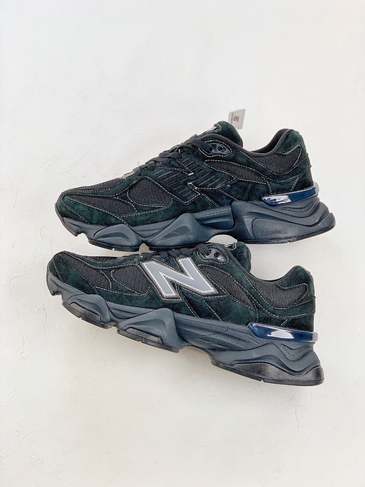 New Balance NB 9060 Black
