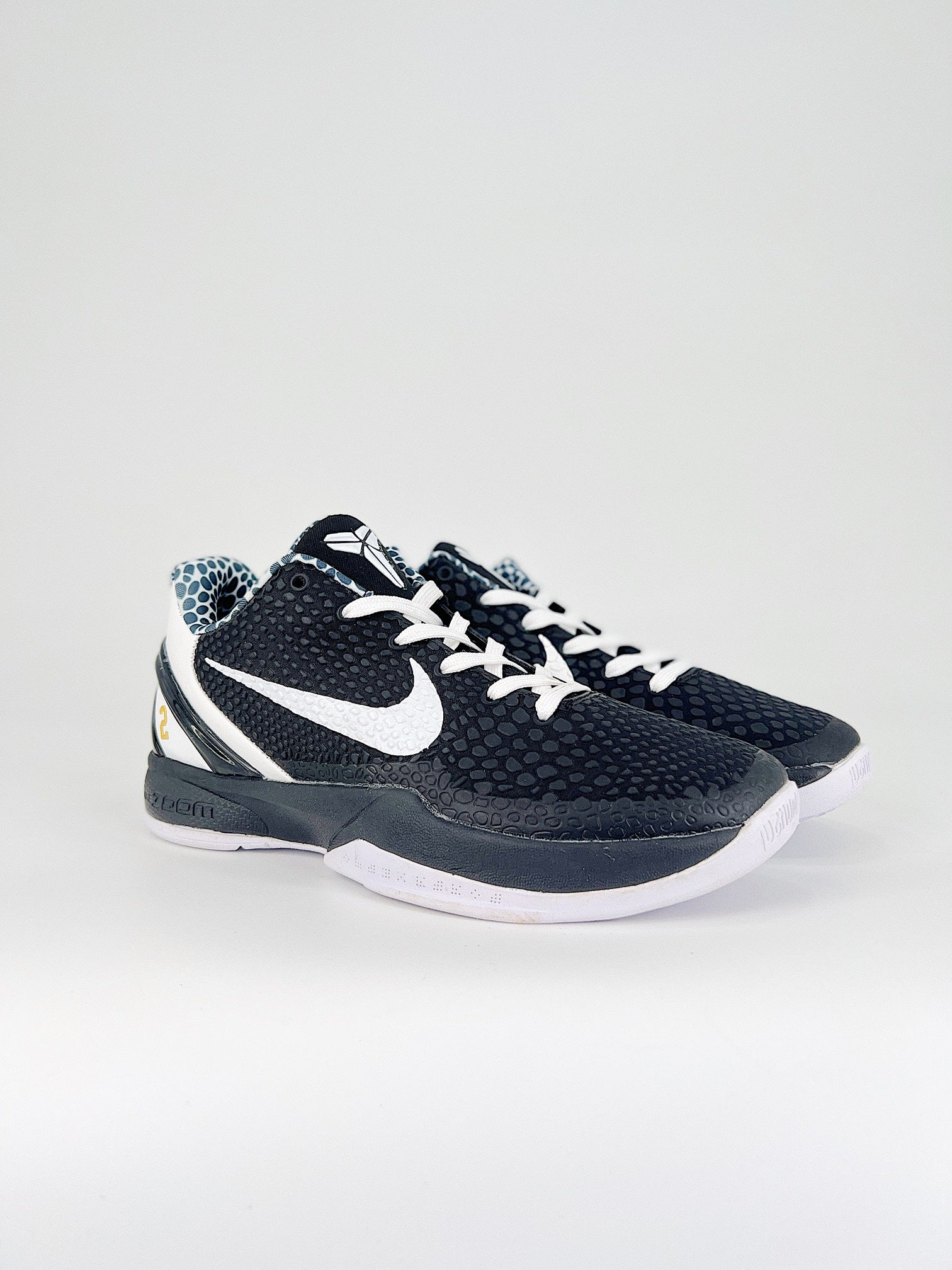 NIKE Zoom KOBE 6