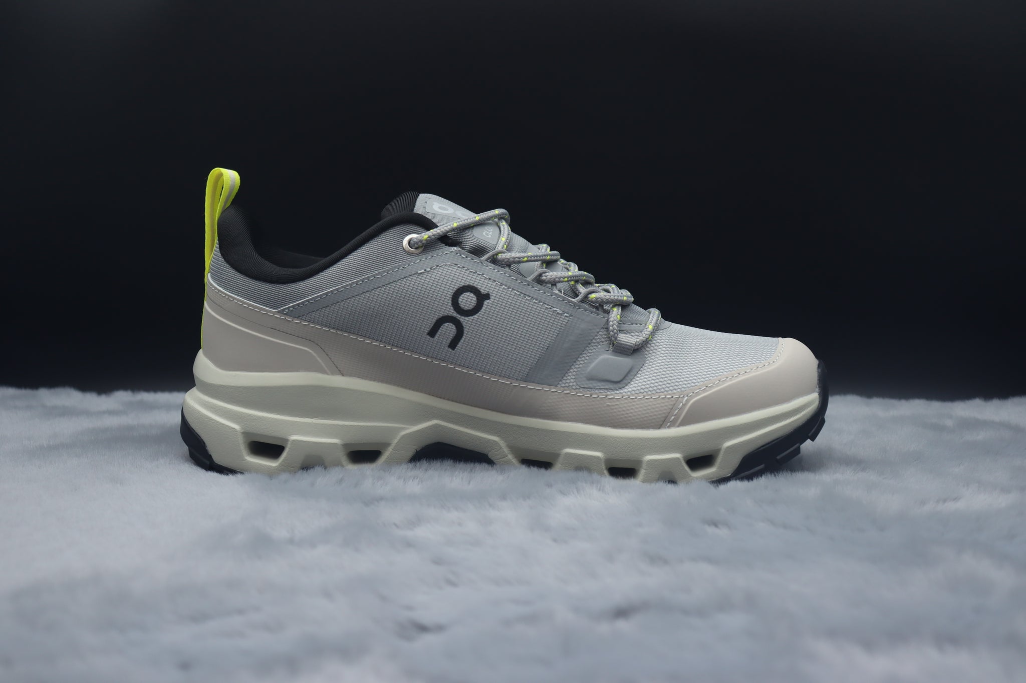 ONCLOUD ROCK LOW WATER PROOF