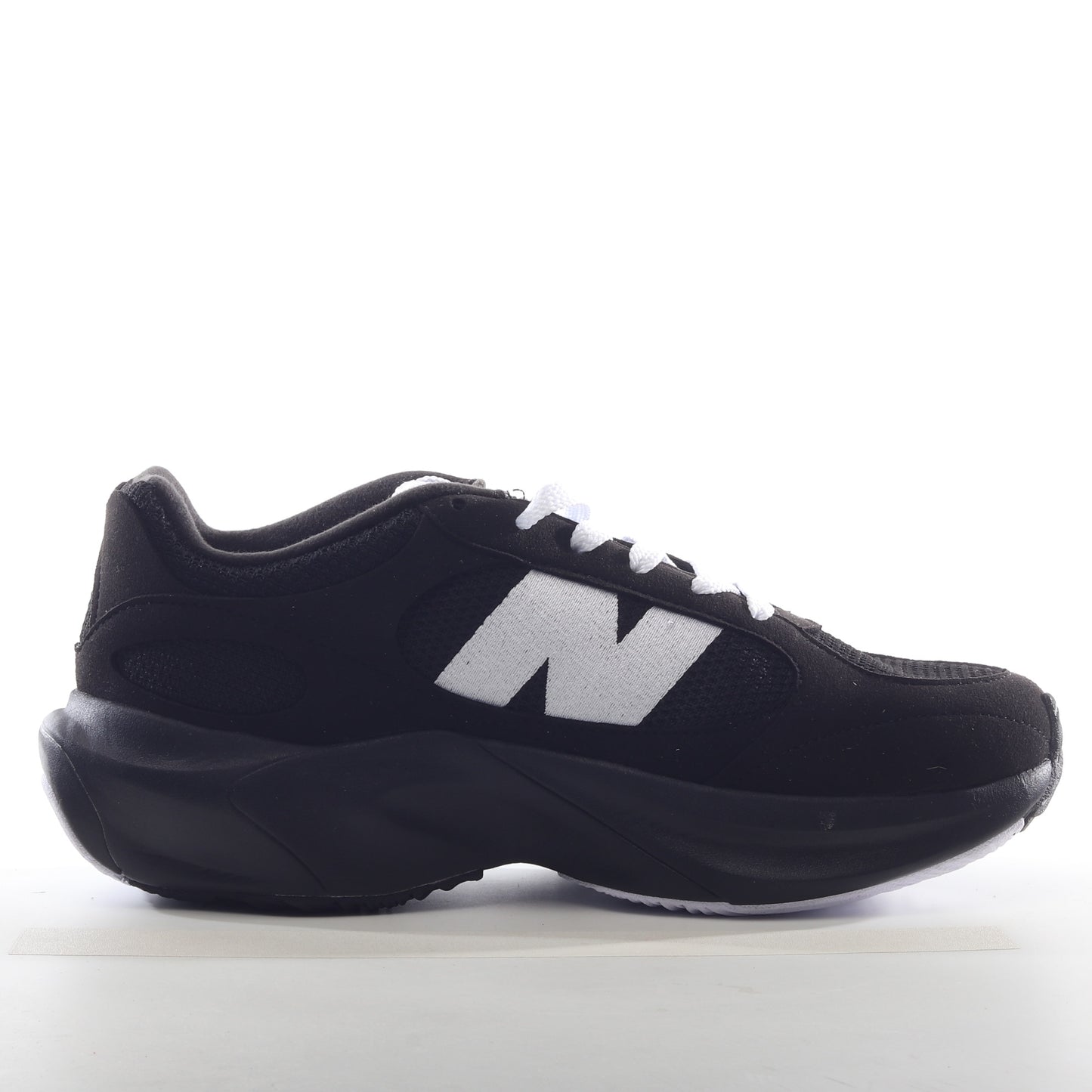 NEW BALANCE RUNNING SHOES