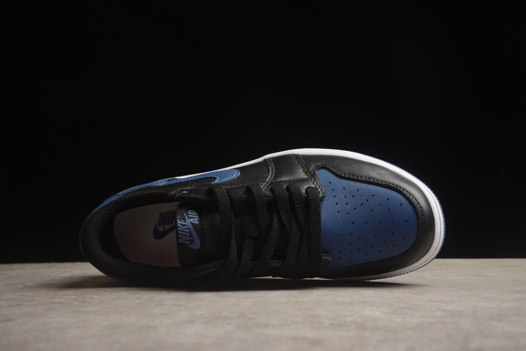 Air Jordan Low 1 Marine