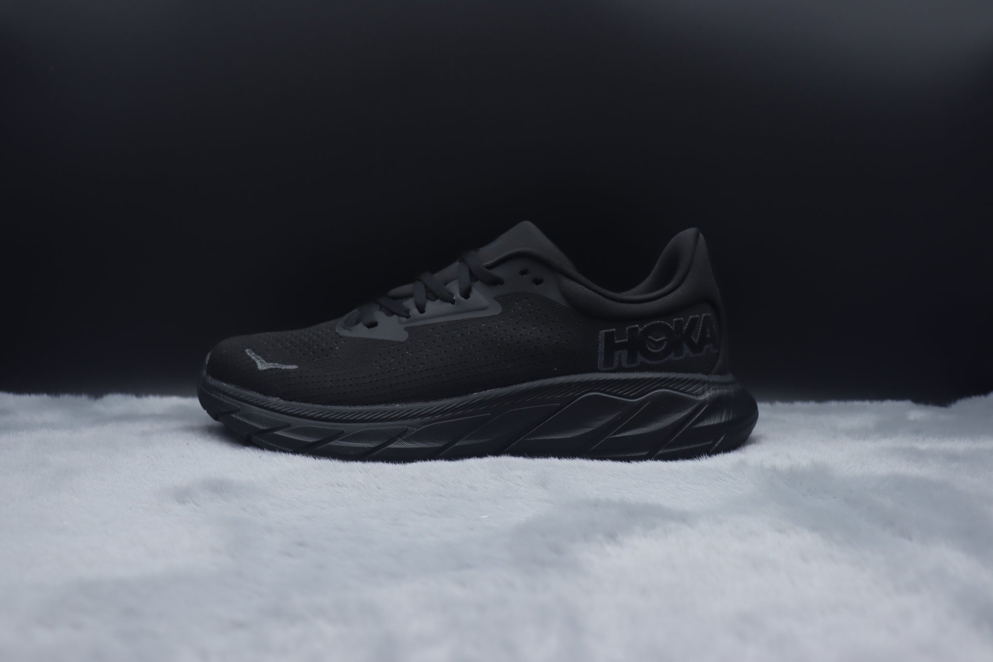 HOKA Arahi 7 HIKING SHOES 36-45