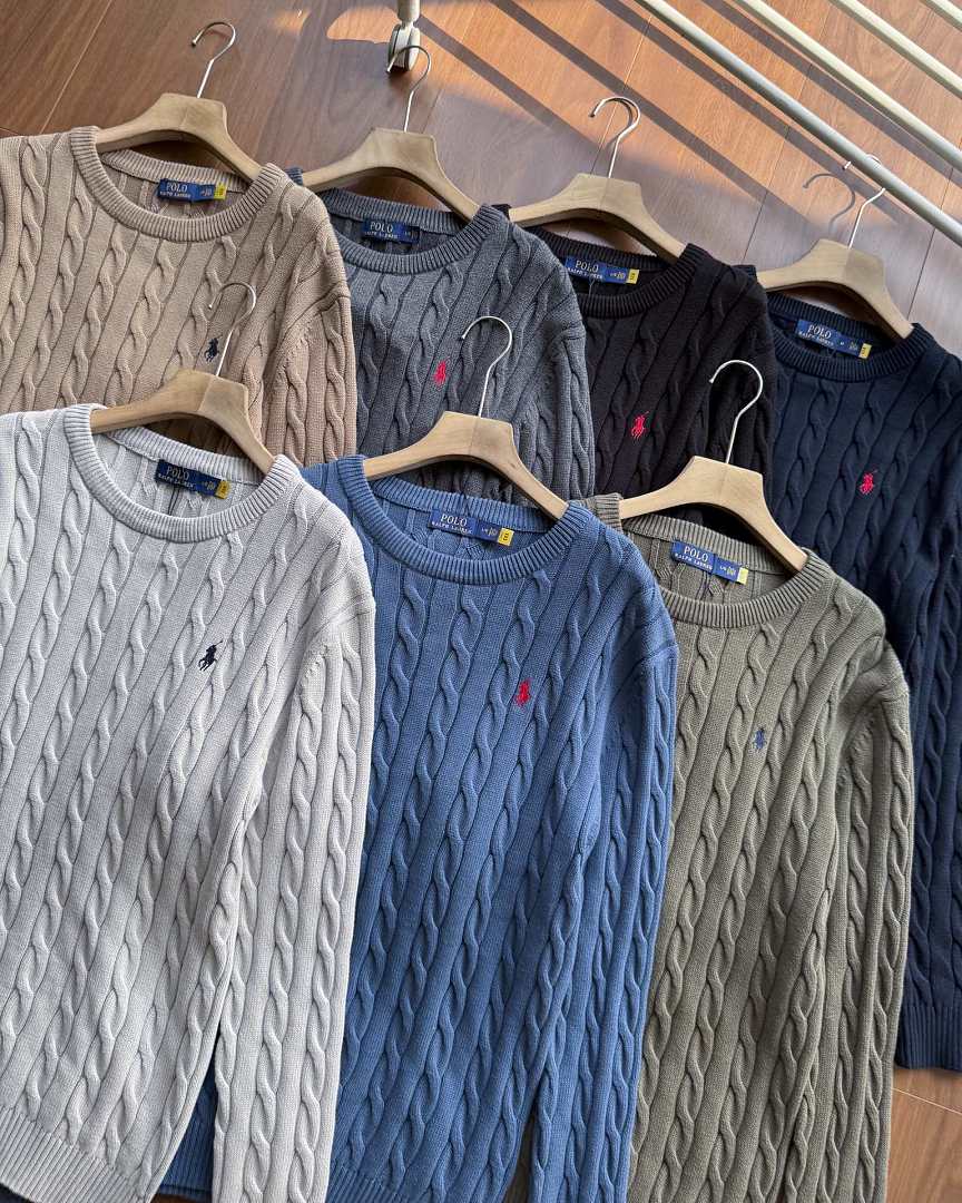 Ralph Lauren Cable-Knit Crew-Neck Sweater RL2501