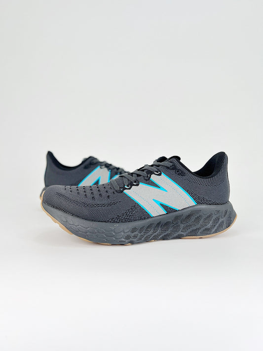 BLUE BOTTLE COFFEE x New Balance