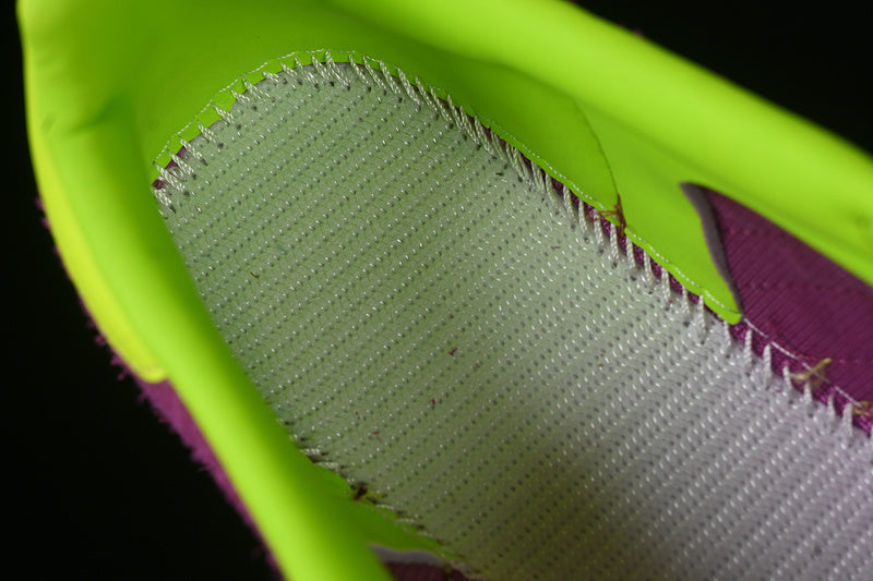 【200】【HQ8715】-[ORIGINALS GAZELLE INDOOR SHOCK PURPLE/SOLAR YELLOW/GUM]-[WOMAN:36-39]-[MAN:40-45]