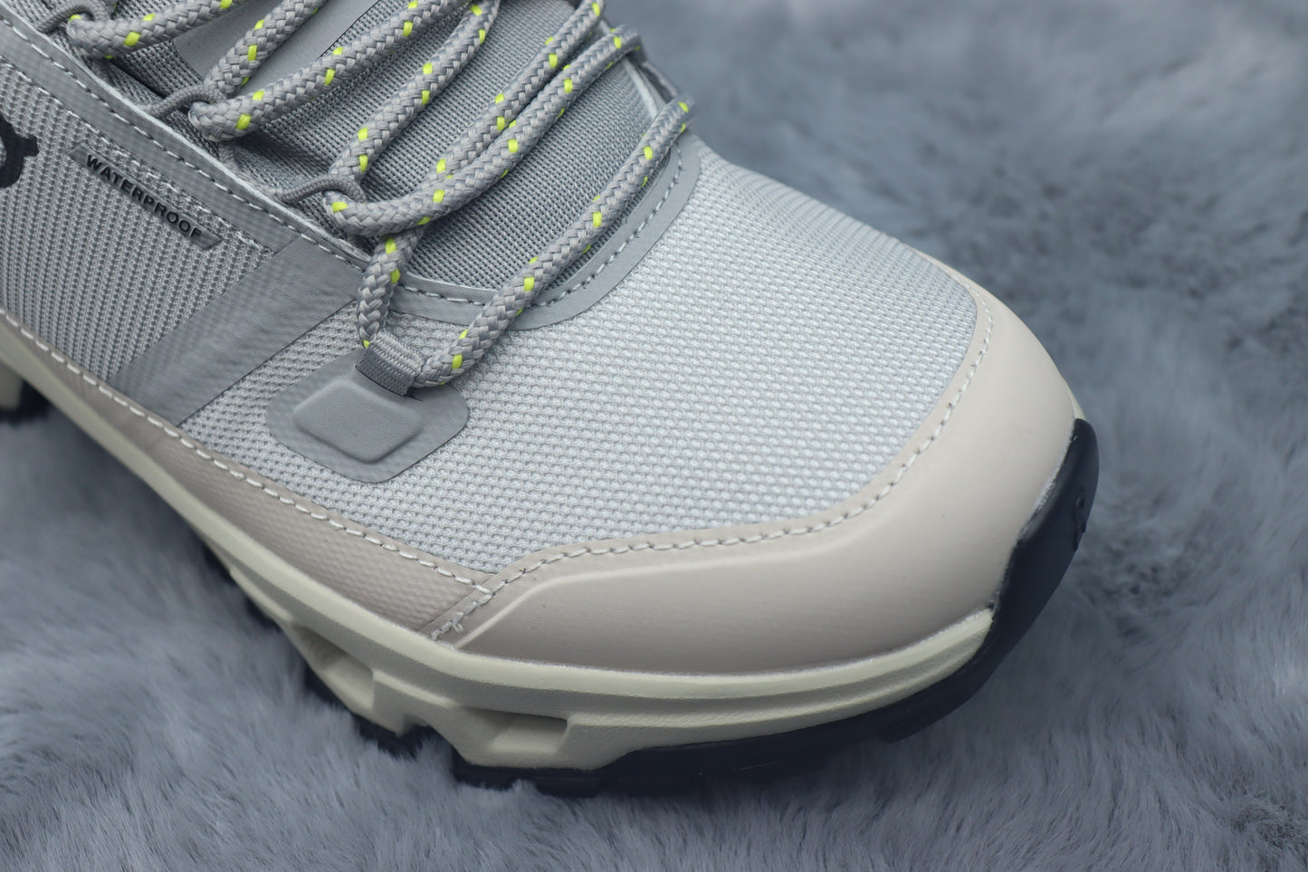 ONCLOUD ROCK LOW WATER PROOF