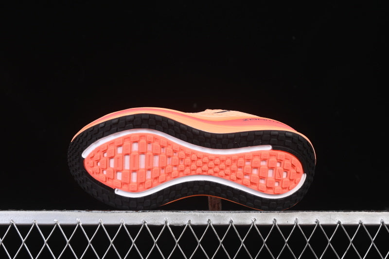 NIKE VOMERO PLUS ORANGE