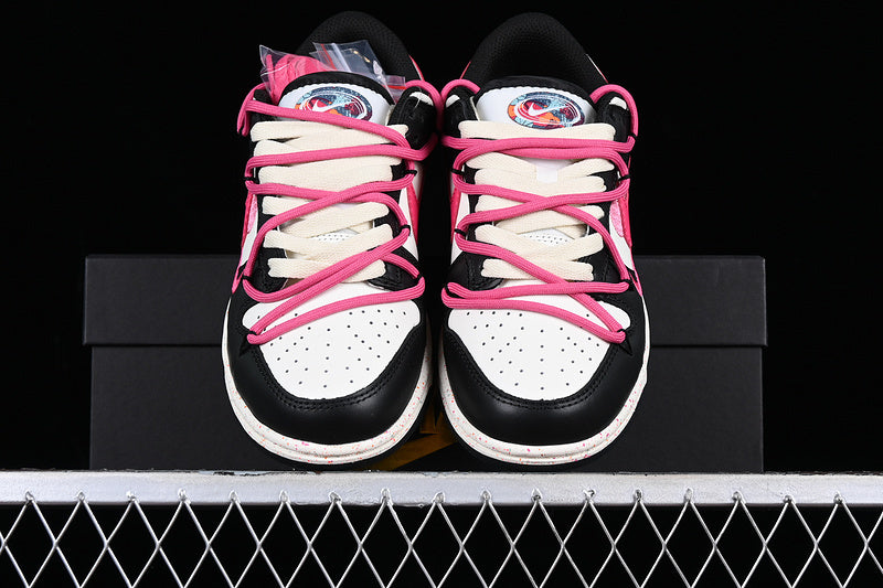 【280】[FD4623-131]-[DUNK LOW MULTI COLOR WHITE/BLACK/PINK]-[WOMAN:36-41]