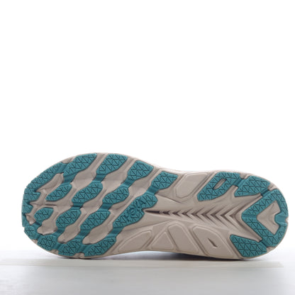 HOKA ONE ONE Clifton 8