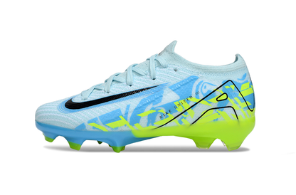 KIDS FOOTBALL SHOES FROM SIZES 30 - 35