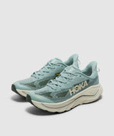 Hoka Challenger 8