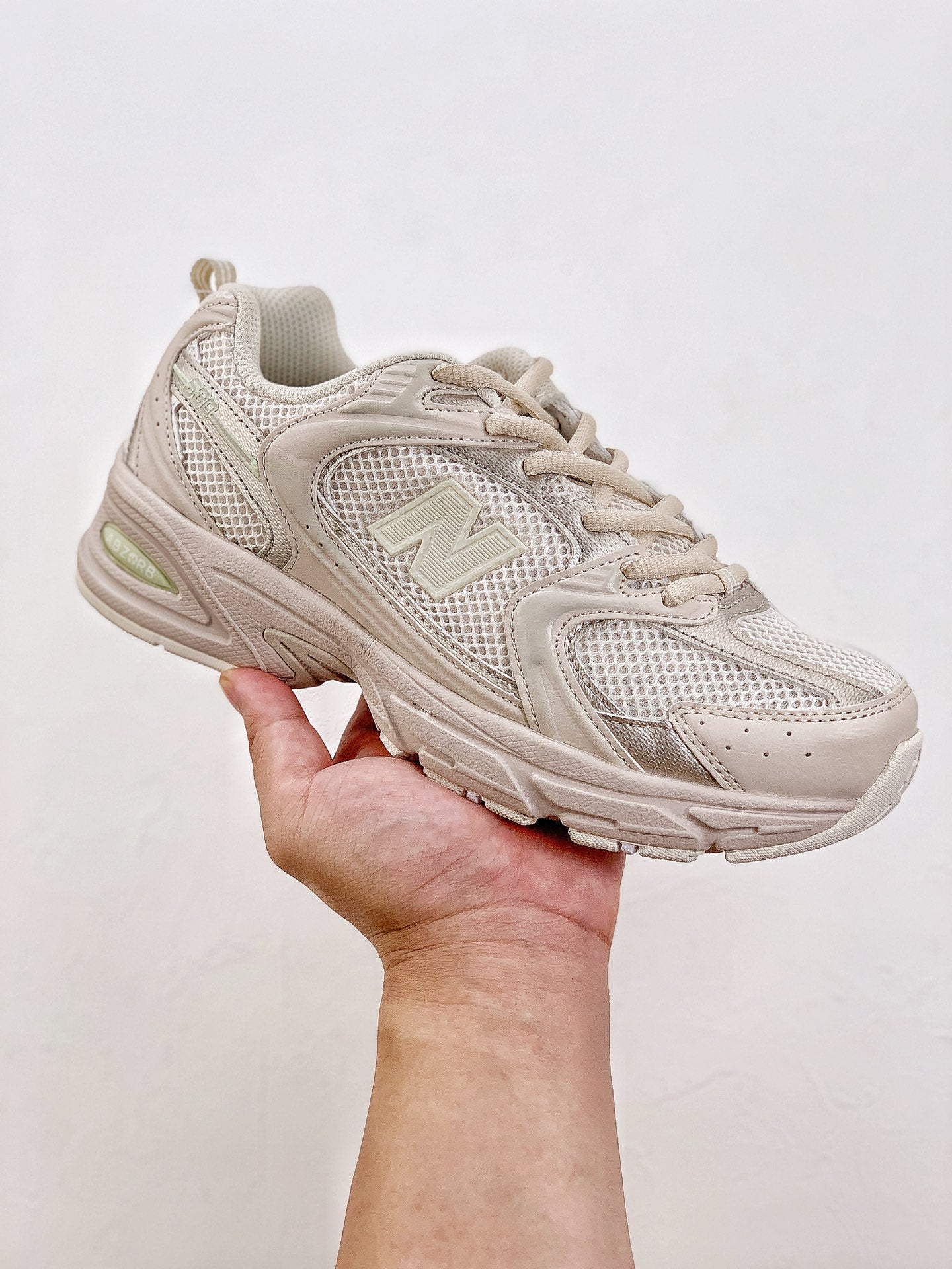New Balance 530 Poisn