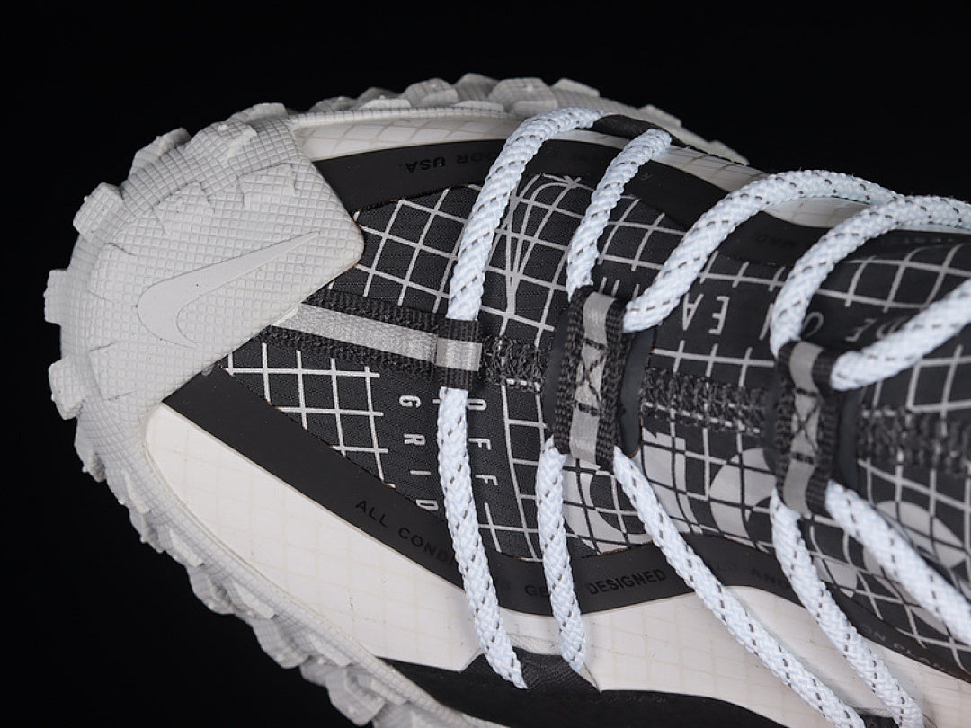 ACG MOUNTAIN FLY LOW SE WHITE/ANTHRACITE/GREY FOG/BLACK