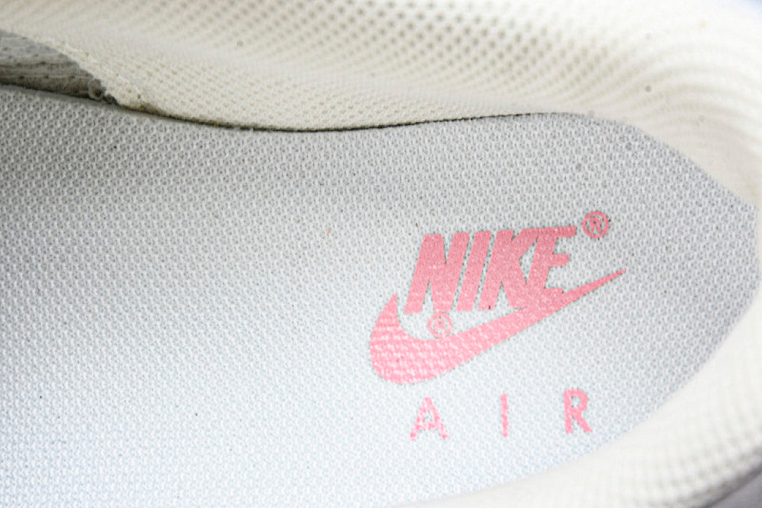 AJ1285-018 AIR MAX 90 TRENDY COUPLE LOW TOP AIR CUSHIONED CASUAL WHITE/LIGHT GRAY/BEIGE
