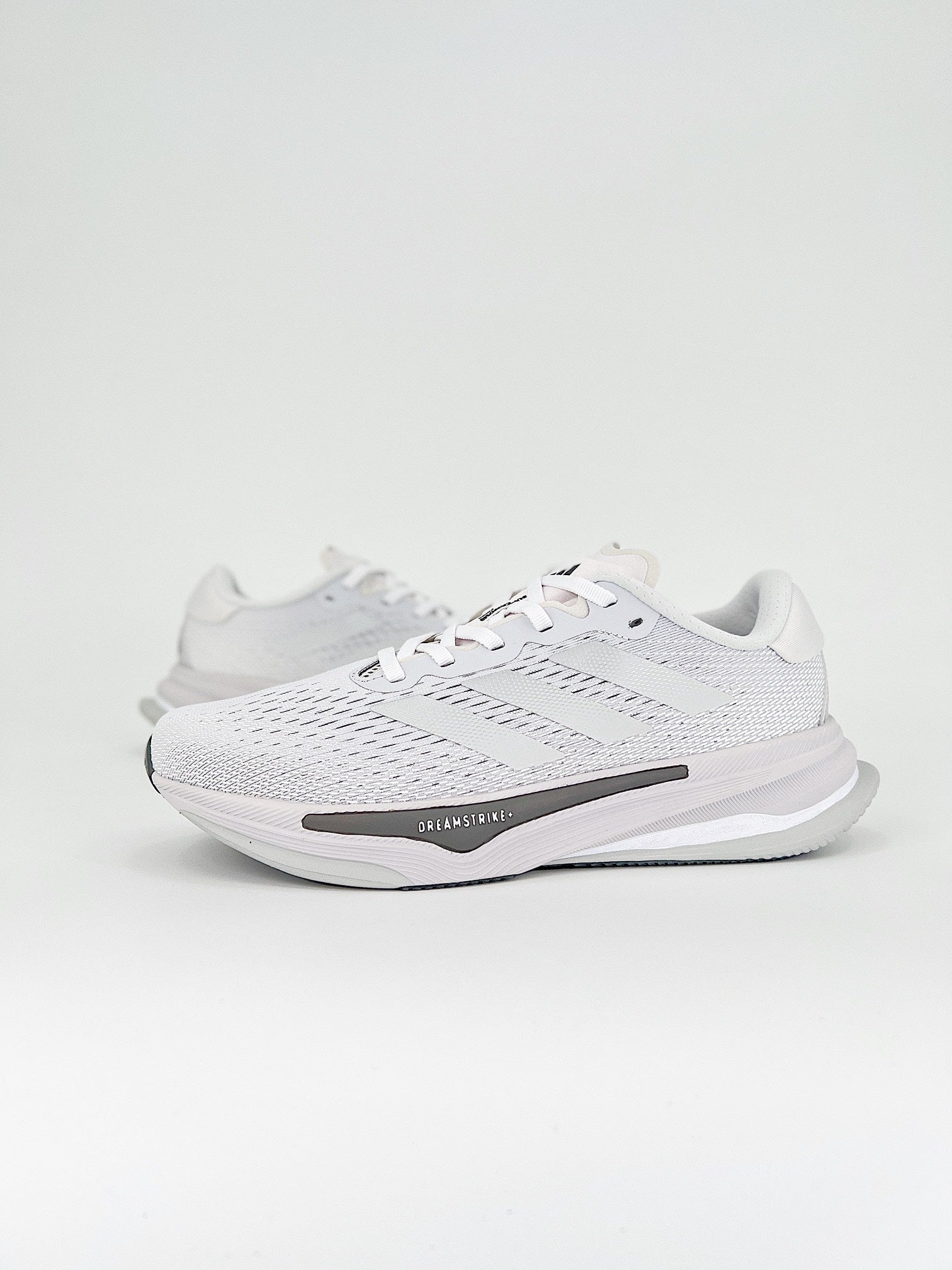 adidas Supernova