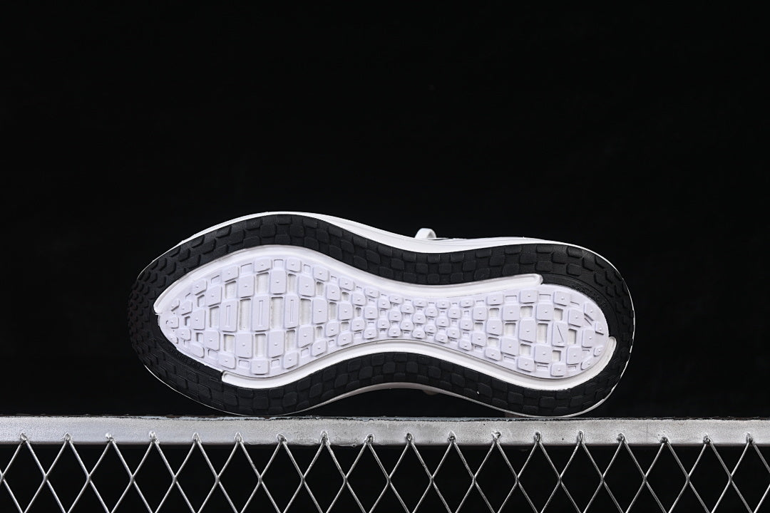NIKE VOMERO PLUS ZOOM X WHITE/BLACK