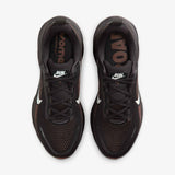 Nike Vomero 18