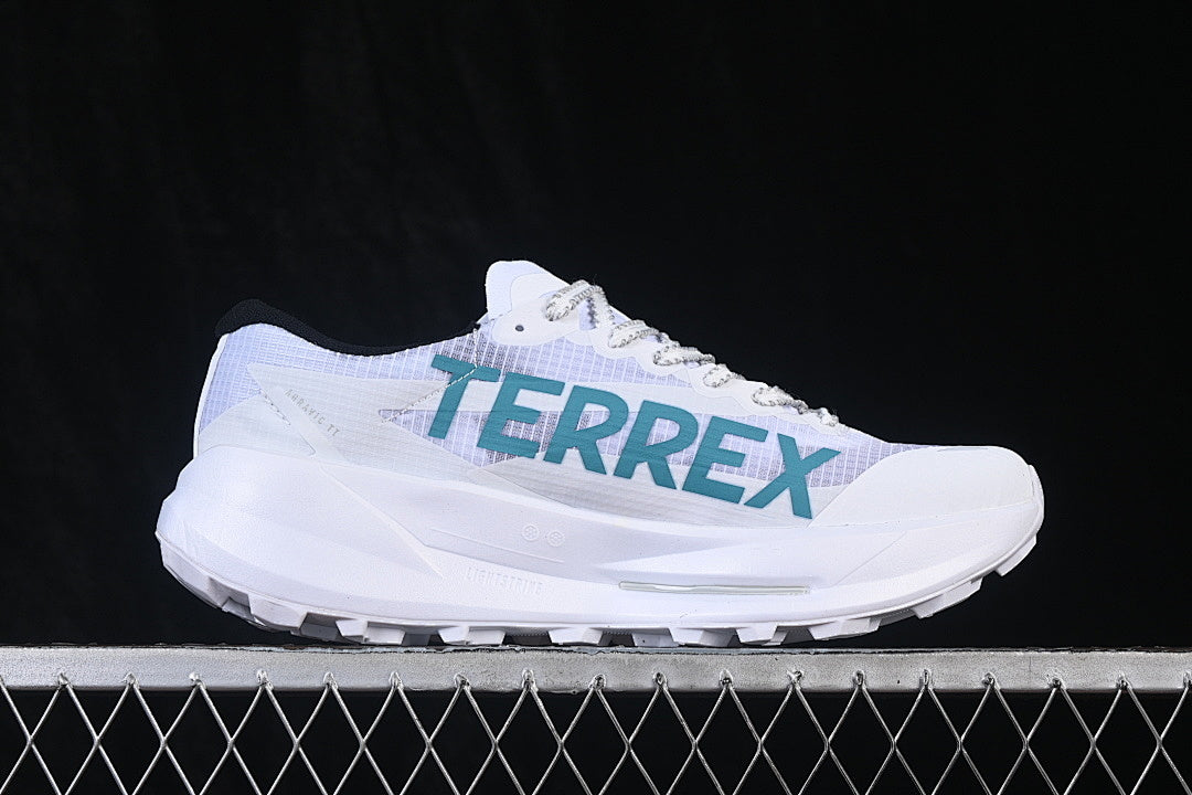 TERREX AGRAVIC SOLE-BOOSTING RUNNING SHOES WHITE/BLUE/WHITE