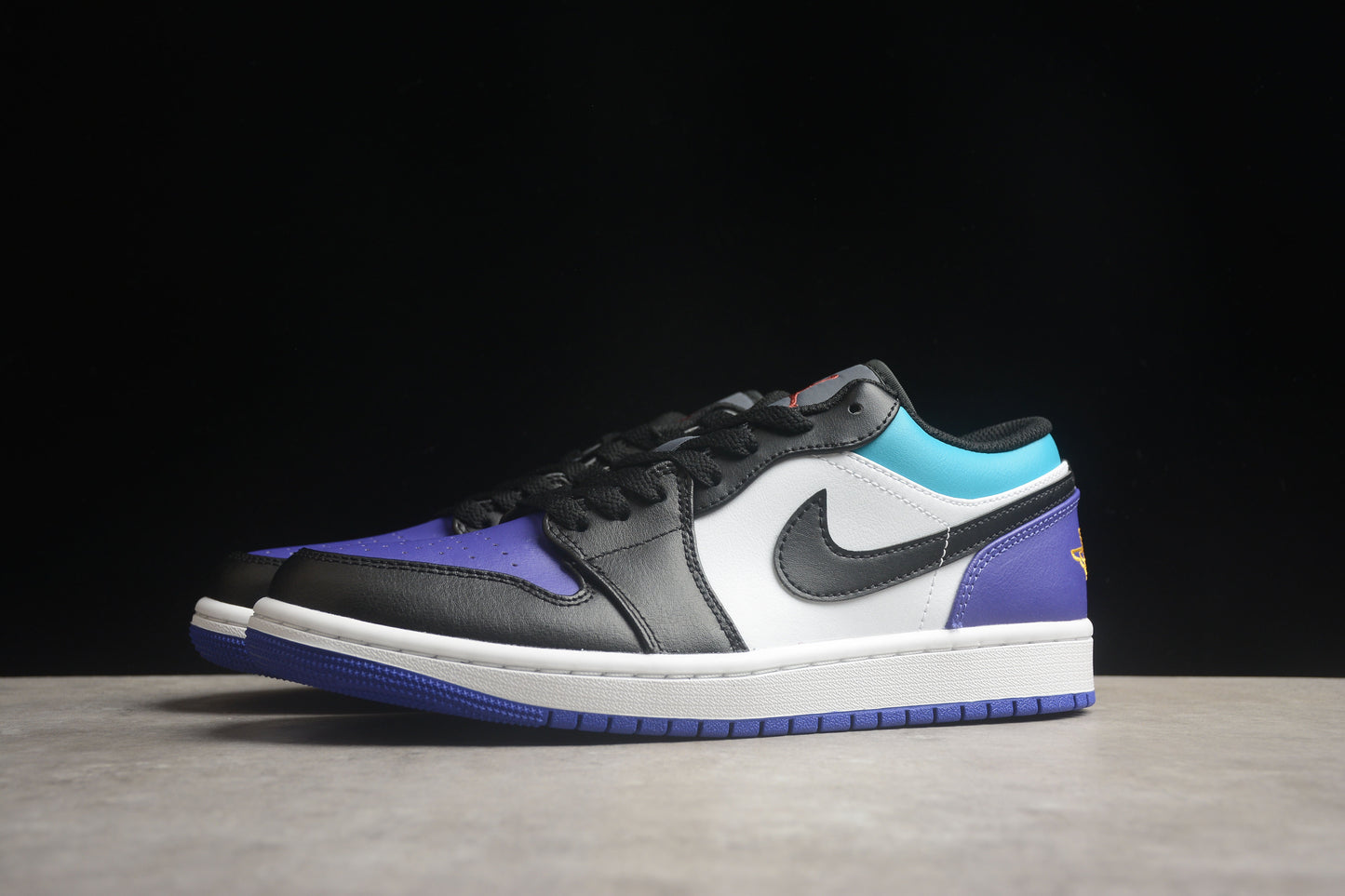 Air Jordan Low 1 Violet/Bleu