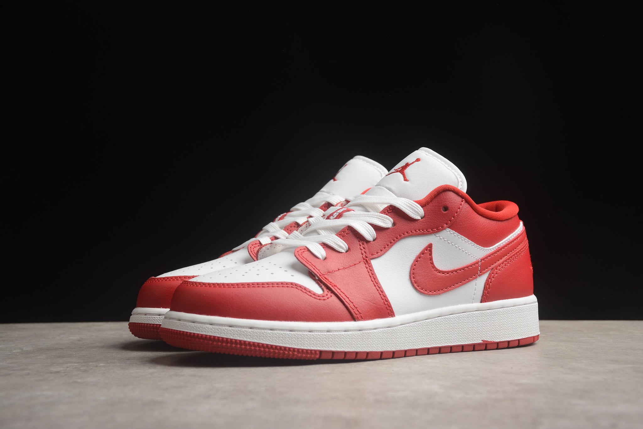 Air Jordan Low 1 Rouge