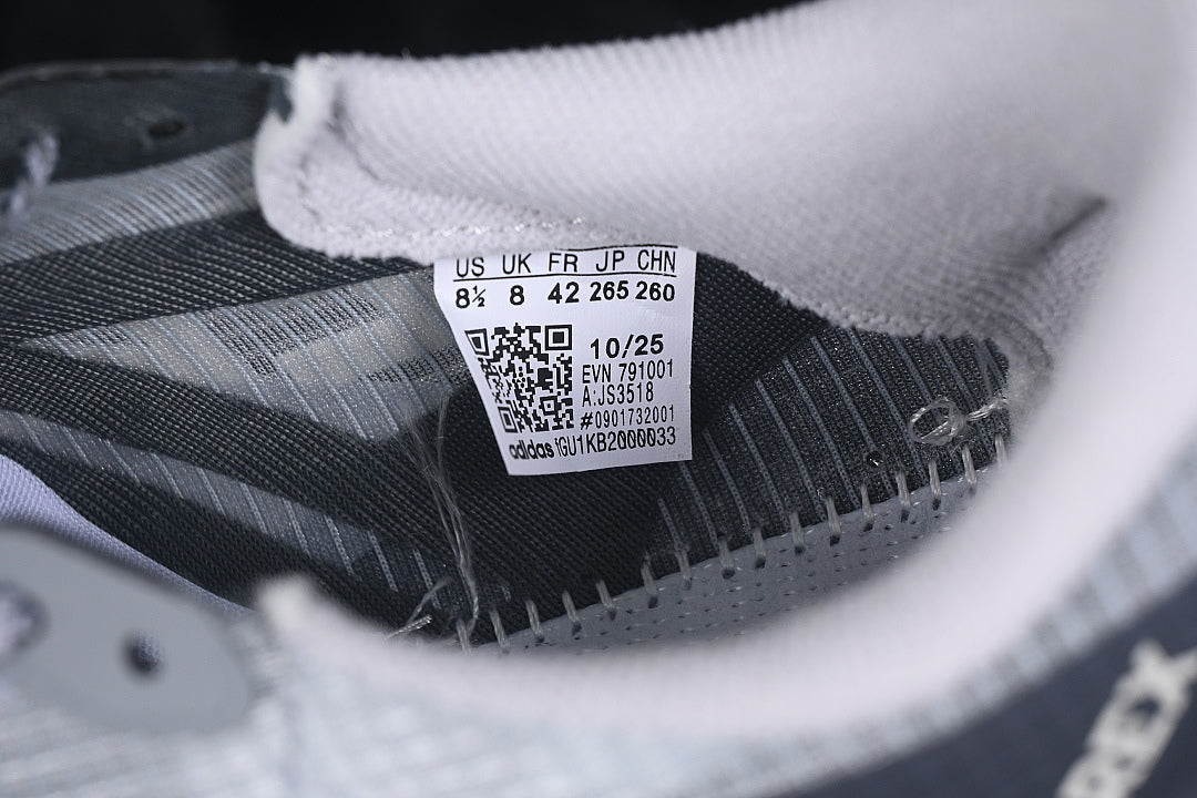 TERREX AGRAVIC TT GREY TWO/CLOUD WHITE/REFLECTIVE SILVER
