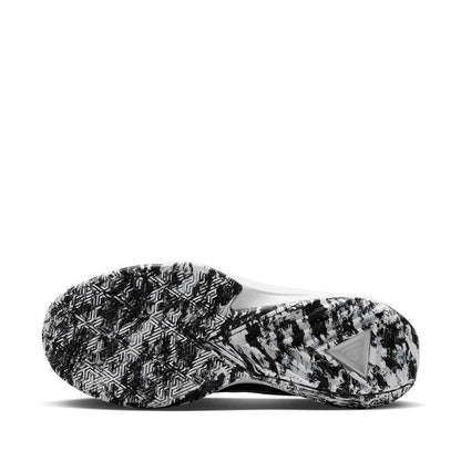 Nike Zoom Freak 5 finish line shoes