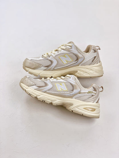 New Balance 530 Beige