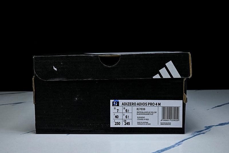 KJ7036 ADIZERO ADIOS 4 M LOW-TOP RUNNING SHOES WHITE/GREY/GREEN