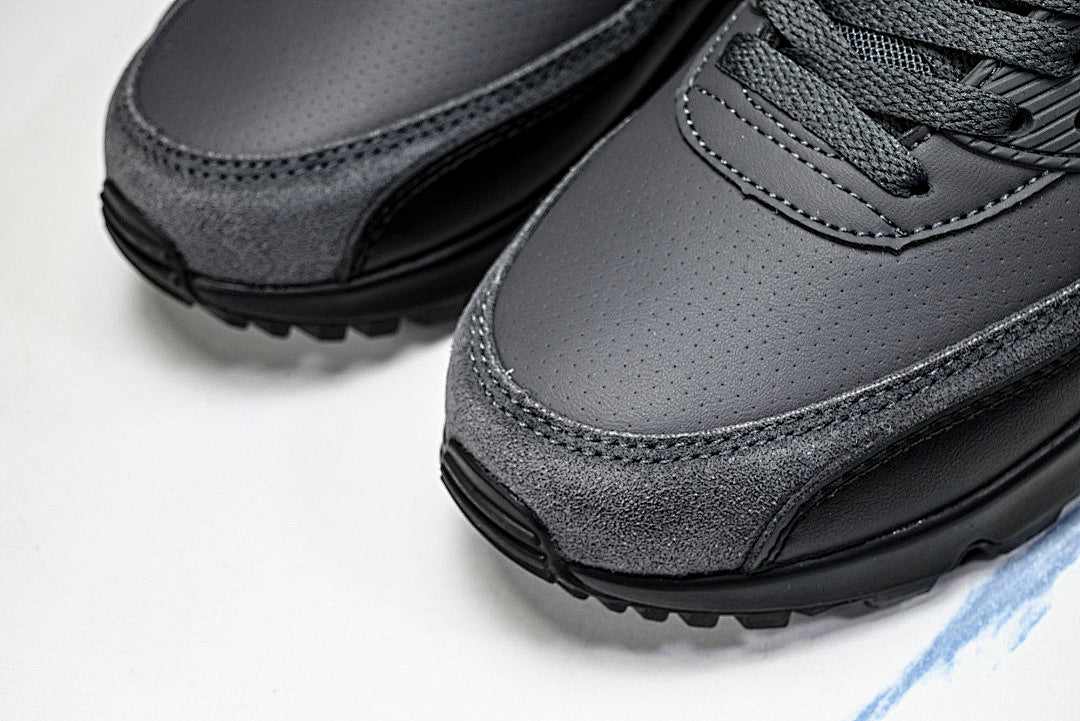 IF0670-002 AIR MAX 90 RETRO AIR CUSHIONED RUNNING SHOES BLACK/ANTHRACITE/SKY BLUE