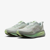 Nike Vomero 18