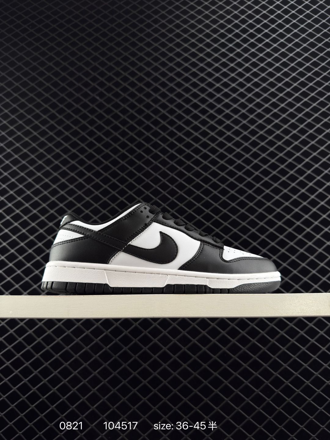 Nike Dunk Low Retro DIY high-end customization Nike low-top casual sports shoes Original head layer material The materials are absolutely unambiguous. Exclusive version steaming processing brings a better visual and foot experience Cleanliness Electric embroidery craftsmanship The leather is clean and cut without any hair